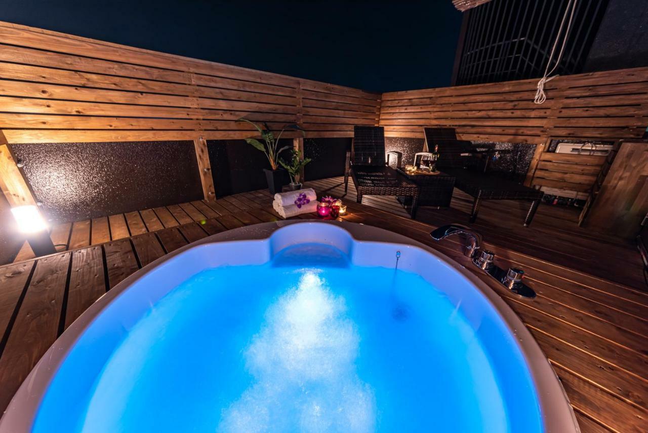 Hotel Aqua Kiss Moriyama (Adults Only) מראה חיצוני תמונה